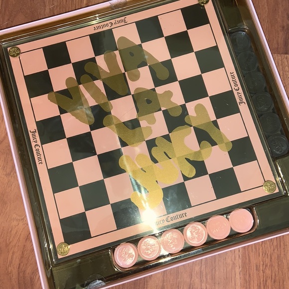 Brand New in Box Original Juicy Couture Checkers Set - Picture 4 of 10